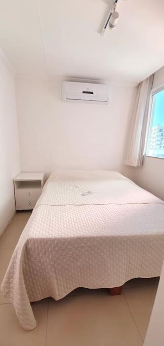 Lindíssimo apartamento, ar condic, 7 min da praia! Cabo Frio Exterior foto